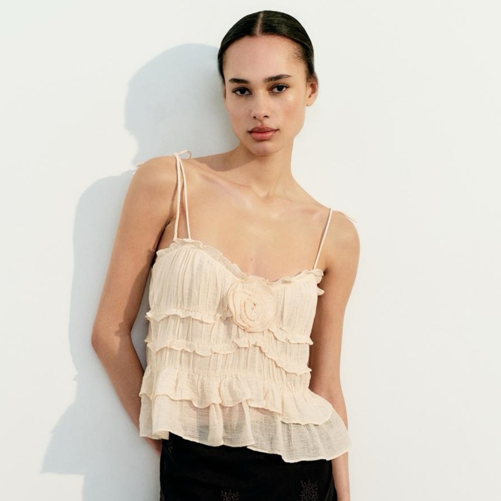 Zara Floral Ruffled Fluid Shirt